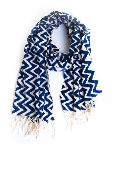 754 Classic Handwoven Scarf - Navy Chevron