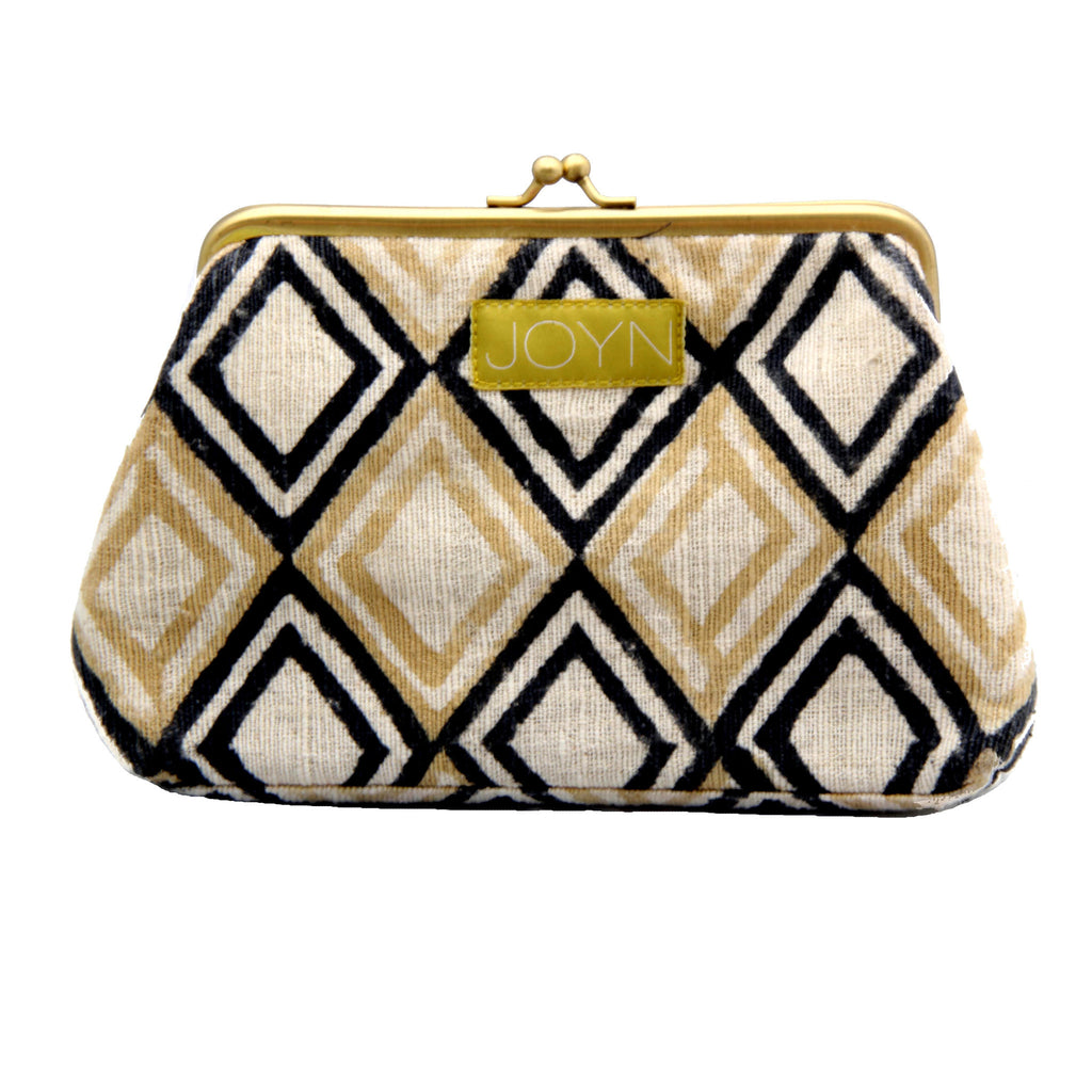 NL140303 Clasp Clutch-Navy Diamonds