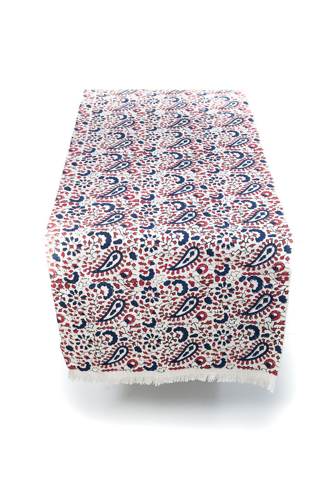 714 Classic Table Runner - Paisley